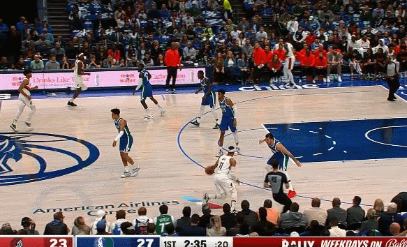 1668503034596031420.gif 1.gif