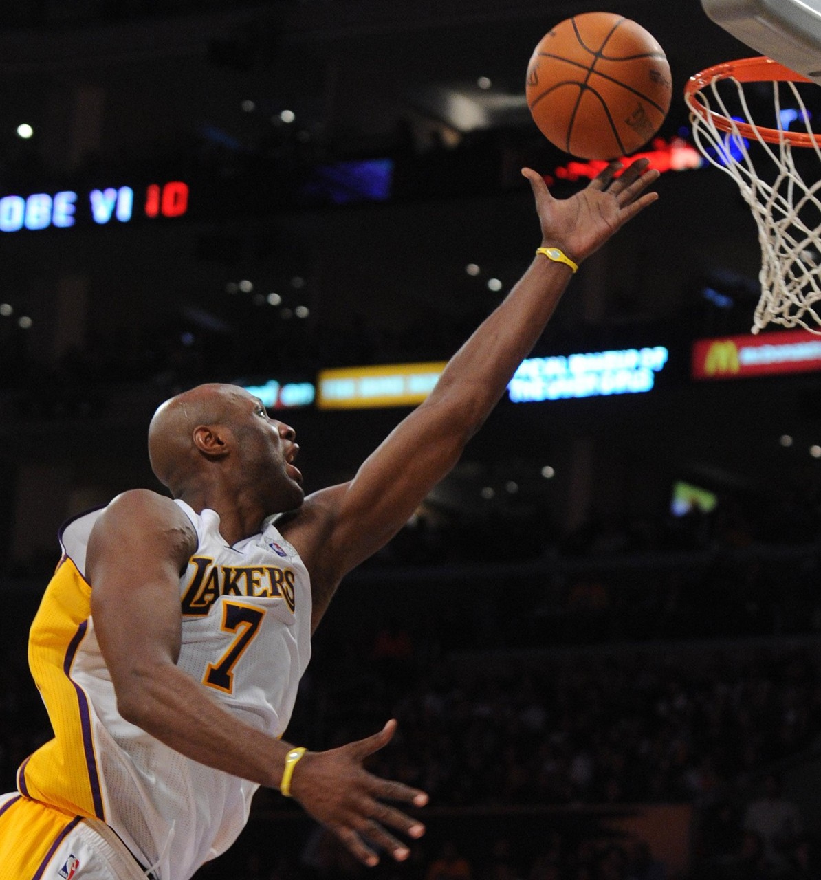 开云体育官网-奥多姆：我一直自视为控卫 我可能是史上控球技术最好的大个子