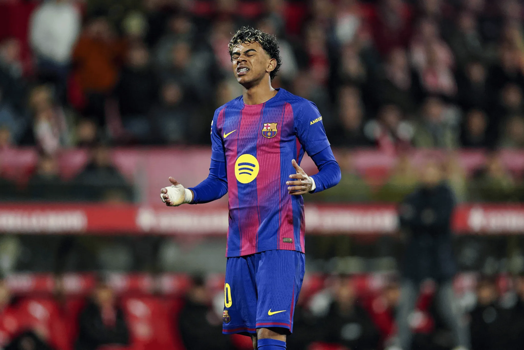 开云app-巴萨身价更新：亚马尔2亿，佩德里1.5亿，费尔明1亿前三